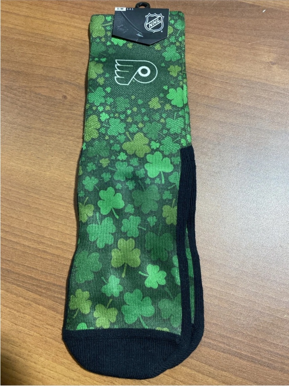 NWT NHL Team Crew Socks Philadelphia Flyers Mens Shamrock Sz S/M